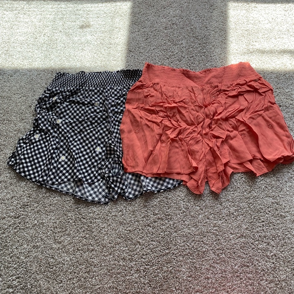 Bundle of 2 pairs PINK flowy shorts